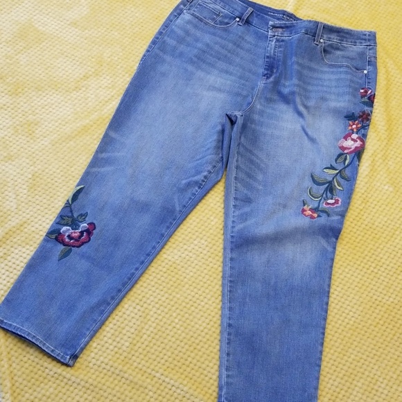 Chico's Denim - NWT Chico Embroidered Jeans